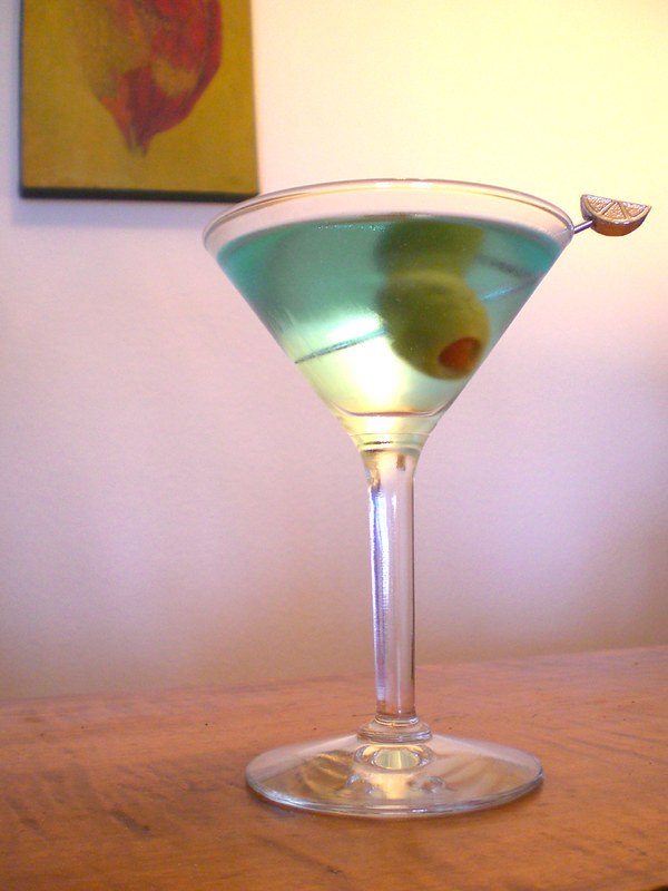 Anthony Bourdain Rajasthan - Bombay Sapphire Martini - photo by Chris Palmer under CC BY-SA 2.0