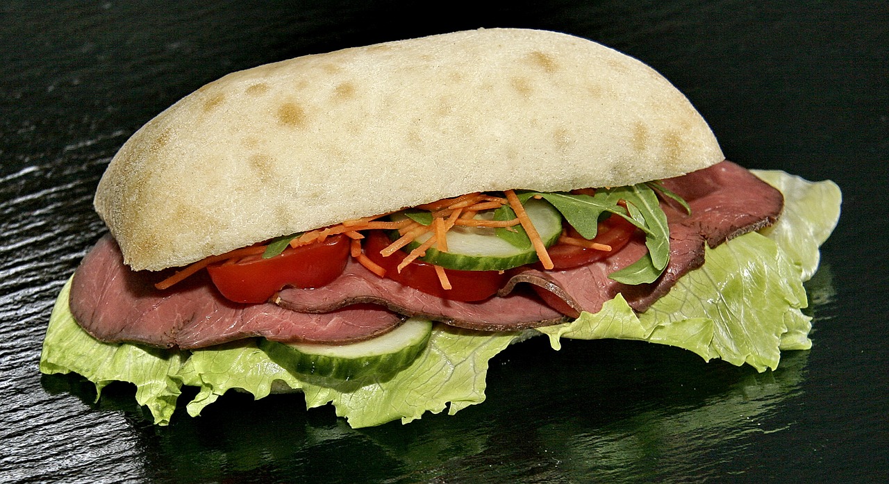 Sandwich au Rôti de Bœuf - photo by Mogens Petersen under Pixabay License