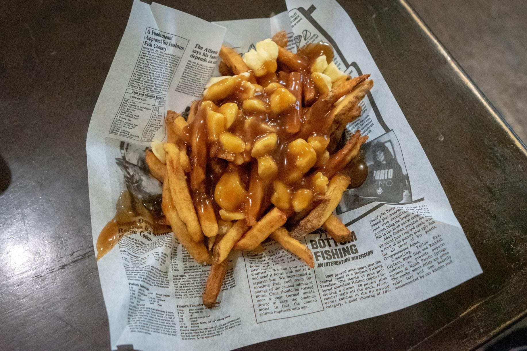 La poutine de Frescos est très bonne... et surtout, très abordable! Photo © Cédric Lizotte